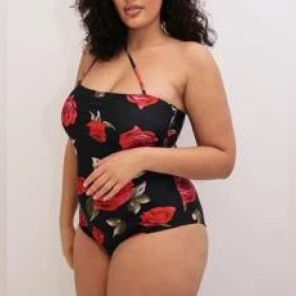One piece swimsuit